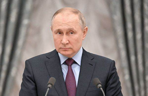 Vladimir Putin anunţă succesul unui test final al unei rachete de croazieră cu propulsie nucleară